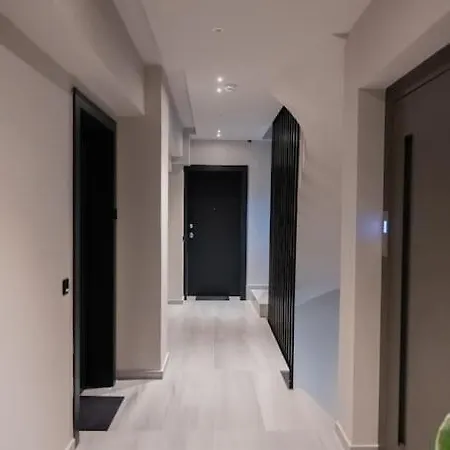 Id Residences 403 Apartment